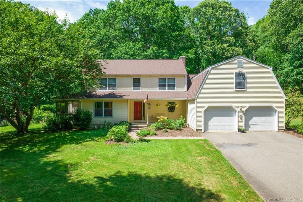 23 Mill Rock Rd W, Old Saybrook, CT 06475