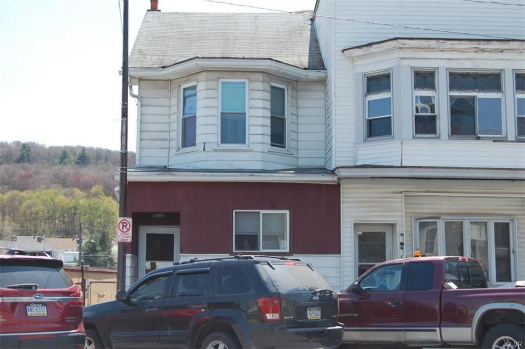 154 W Ridge St, Lansford, PA 5 Bed, 2 Bath Townhouse 40 Photos Trulia