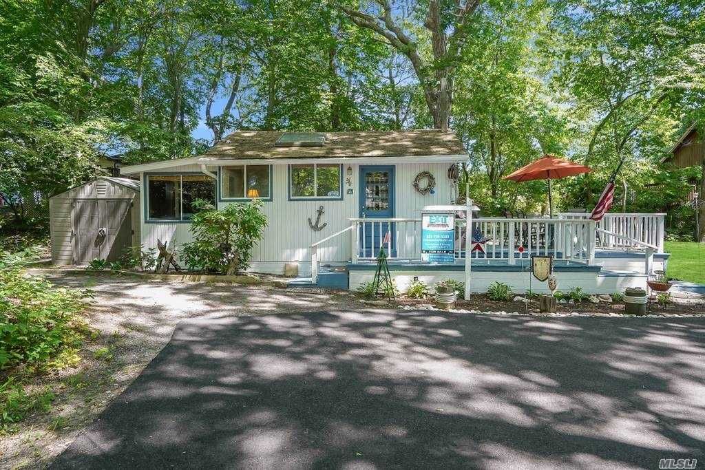 35616 Oakleigh Ave, Calverton, NY 11933 Trulia