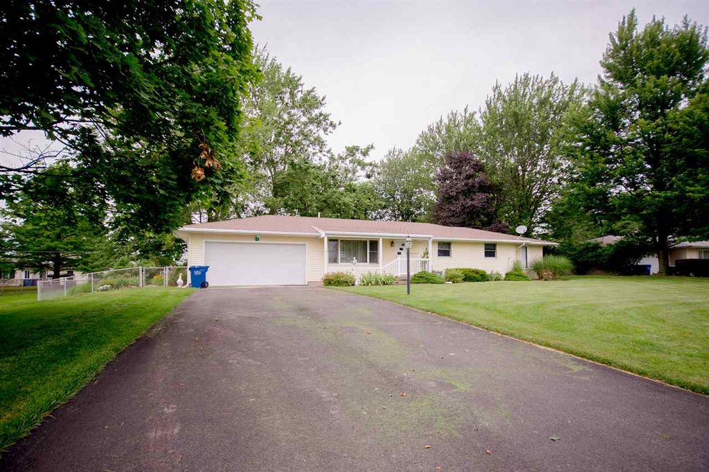 7 Barbara Dr, Columbia City, IN 46725