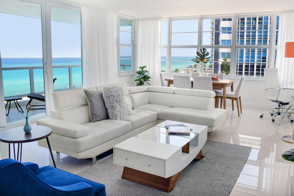 5101 Collins Ave, Miami Beach, FL 33140