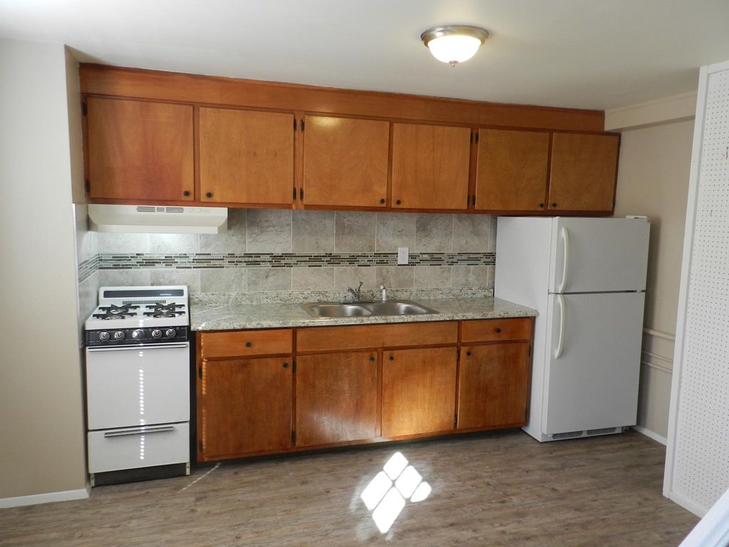 138 Roberta Jean Ave, Littlestown, PA 17340 Trulia