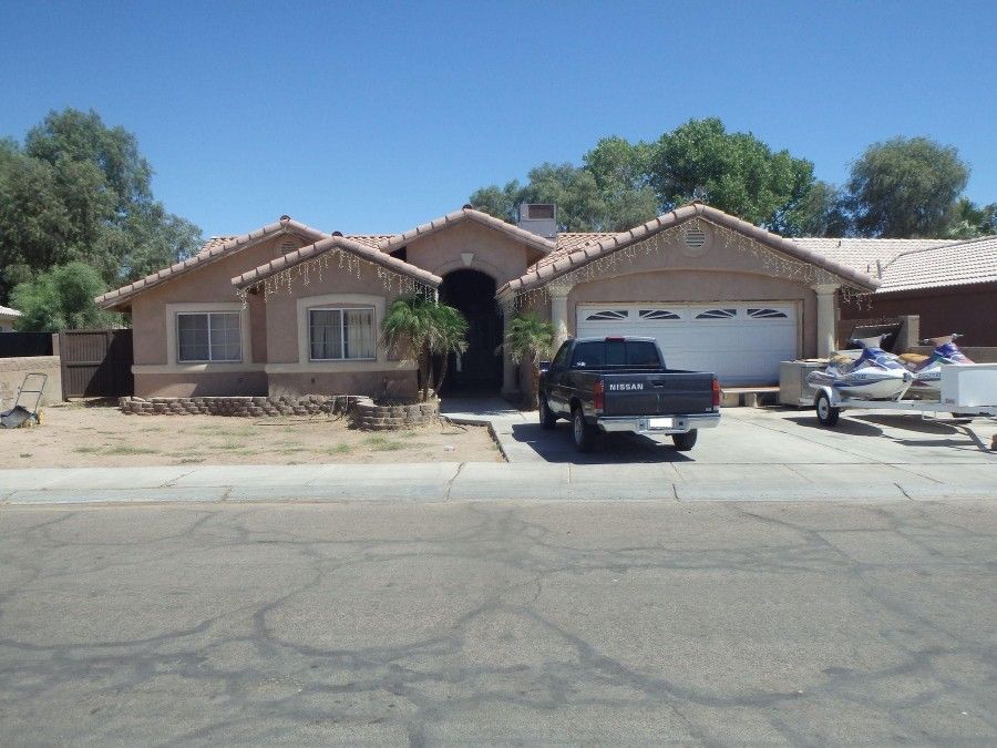 796 E Victoria Ln, Somerton, AZ 85350