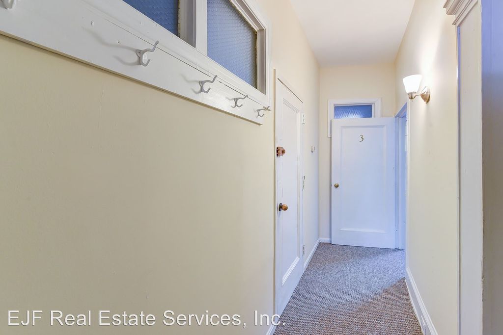 1724 Lamont St NW, Washington, DC 20010