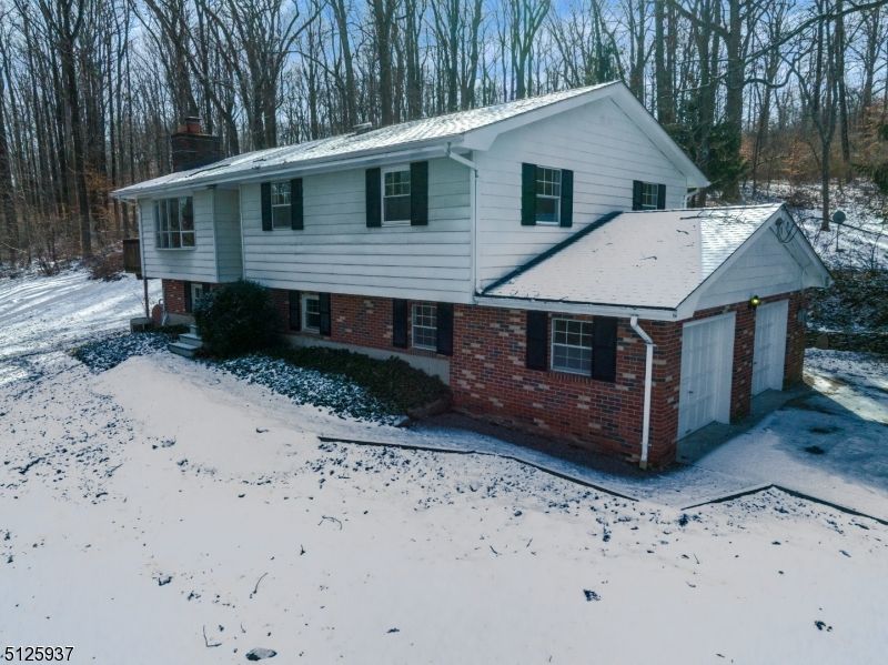 322 Sidney Rd, Pittstown, NJ 08867 See Estimated Value