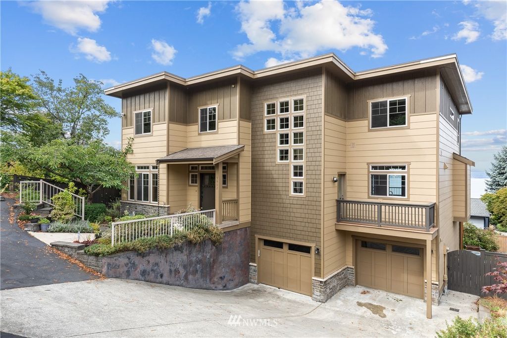 5902 Beverly Avenue NE, Tacoma, WA 98422
