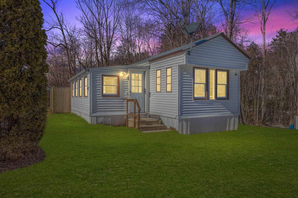 12 Parker Avenue, Raymond, NH 03077 MLS 4948484 Trulia