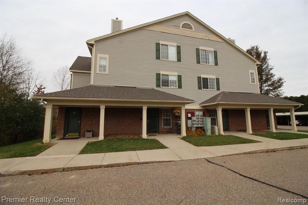 11102 Pinehurst Ln, Grand Blanc, MI 48439 Trulia