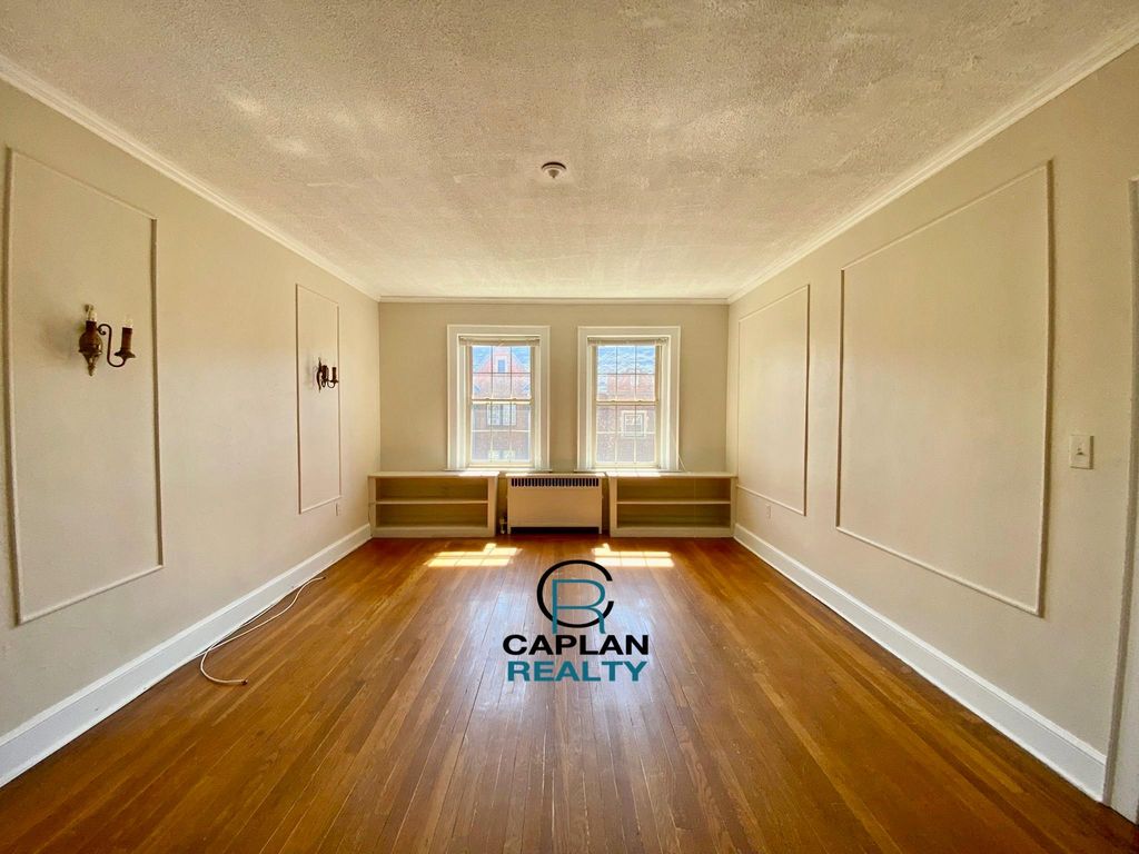 830 Elm St #C2, New Haven, CT 06511