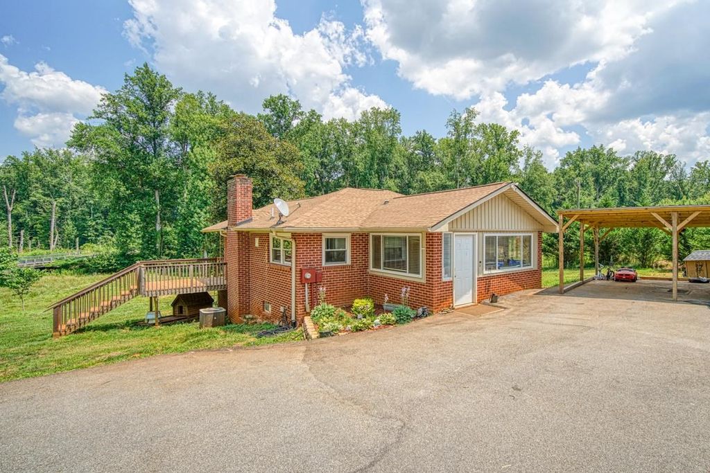 403 Mount Zion Rd, Spartanburg, SC 29303 Trulia