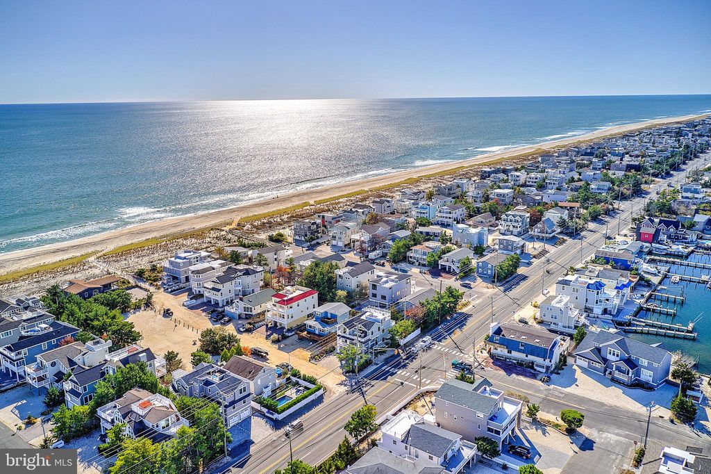 6403 Long Beach Blvd A, Beach Haven, NJ 5 Bed, 5 Bath 97 Photos