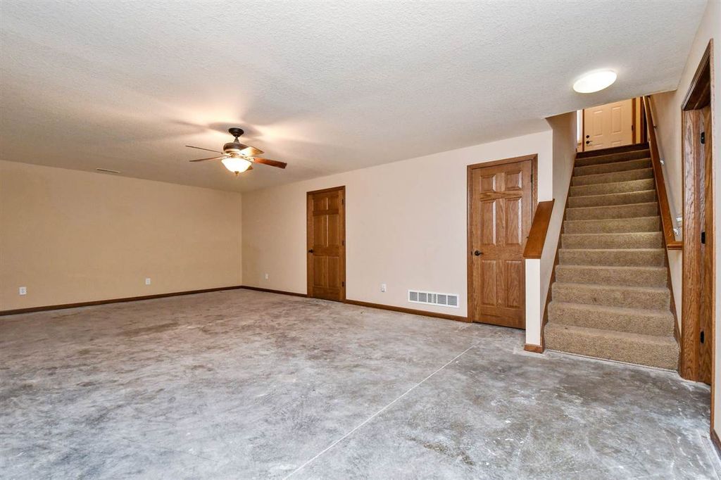 248 Pedersen St, West Branch, IA 3 Bed, 3 Bath Lot/Land 21 Photos