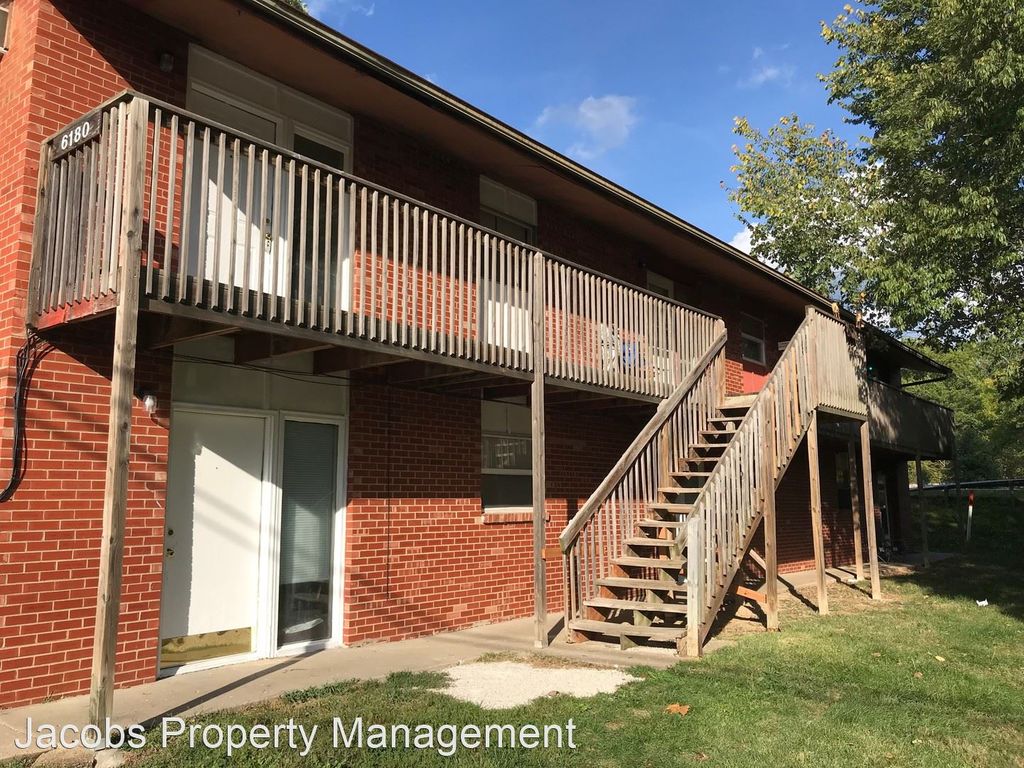 6180 N East Circle Dr #3, Columbia, MO 65202