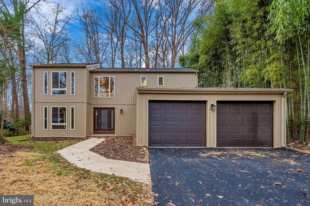 10402 Great Arbor Dr, Rockville, MD 20854
