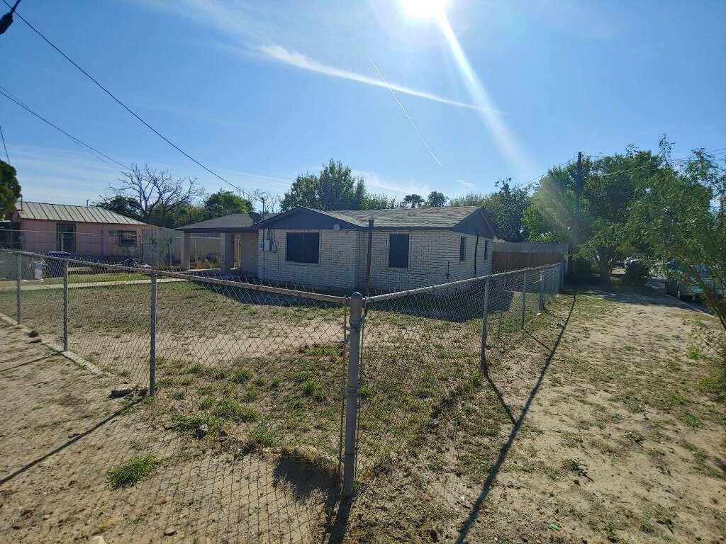 1619 Sherman St, Laredo, TX 78040