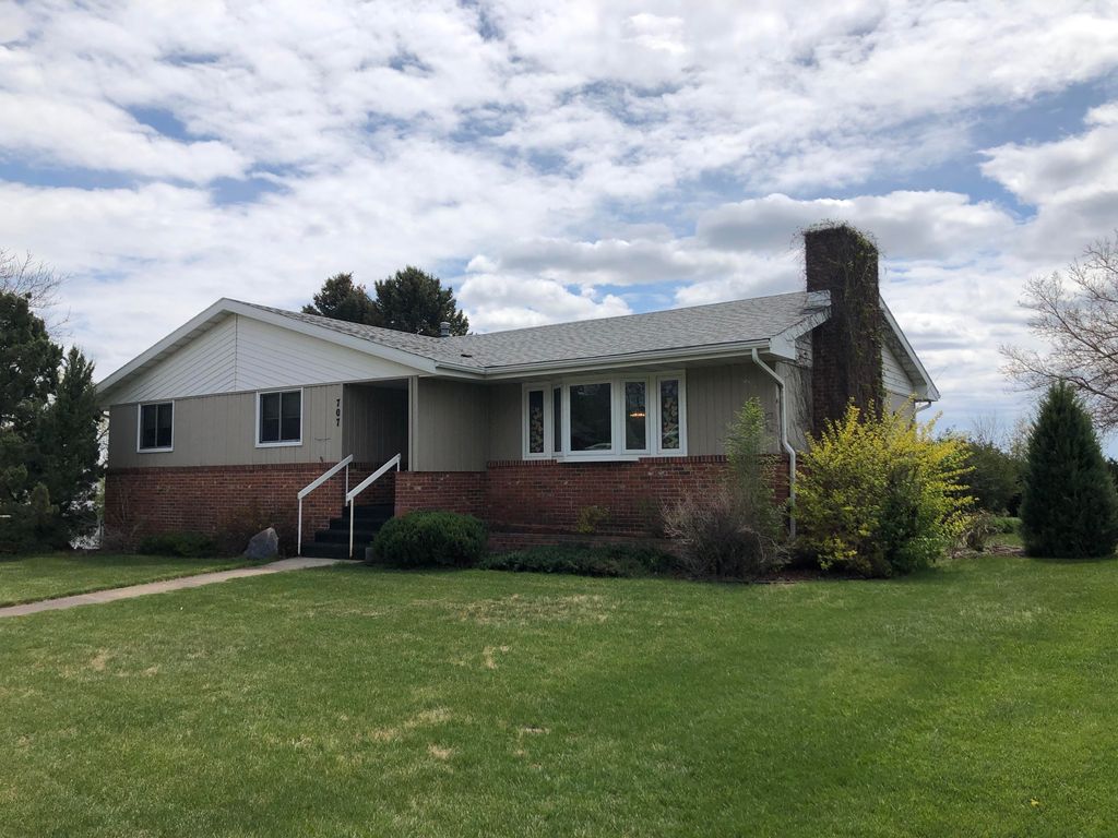 707 Bridgeview Ave, Pierre, SD 57501 Trulia