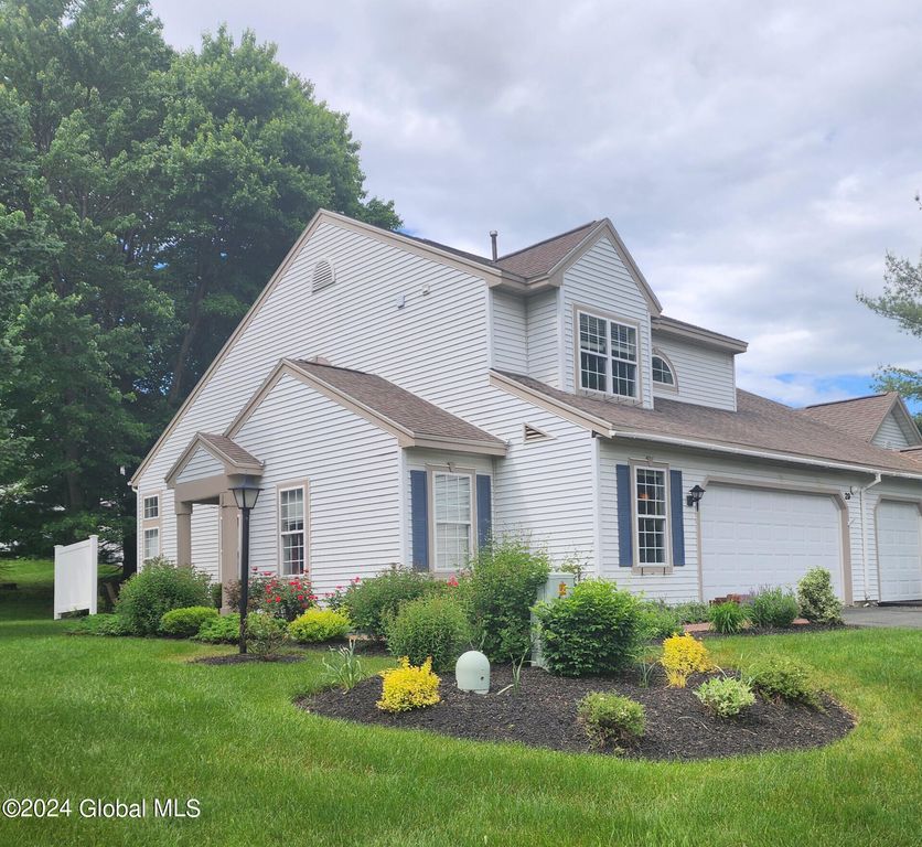 29 Highpointe Drive, Troy, NY 12182 MLS 202420169 Trulia