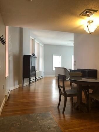 219 Central St, Lowell, MA 01852