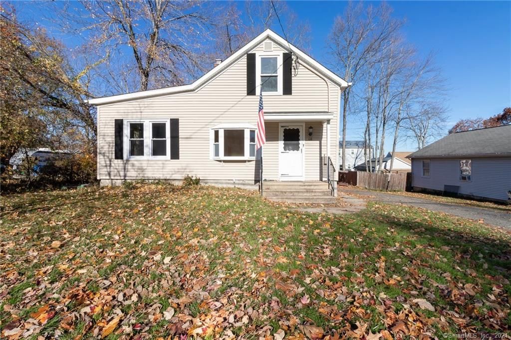 68 Judson Ave, Bristol, CT 06010