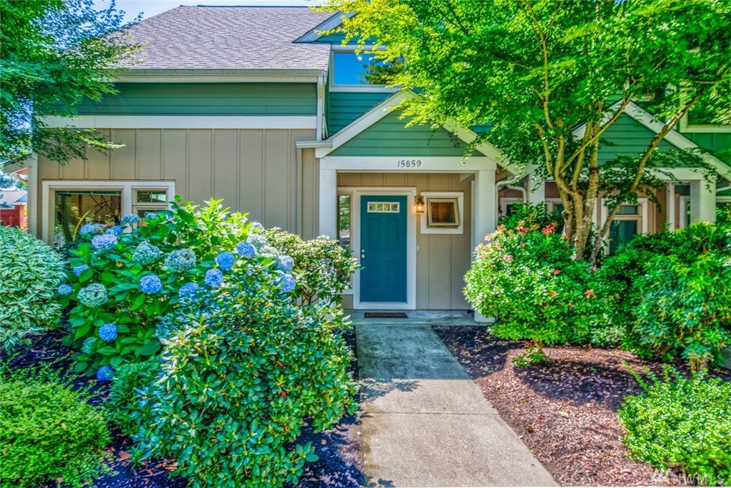 15859 NE 92nd Way, Redmond, WA 98052