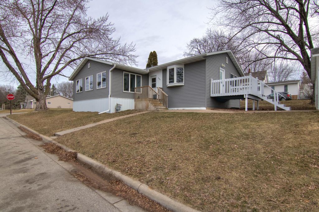 306 Hiawatha Dr E, Wabasha, MN 55981 Trulia