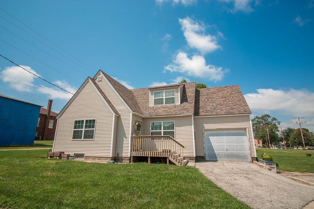 401 N Washington St, Wellsburg, IA 3 Bed, 2 Bath SingleFamily Home