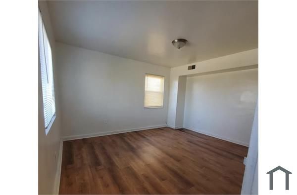 491 Valley Ave SE, Washington, DC 20032