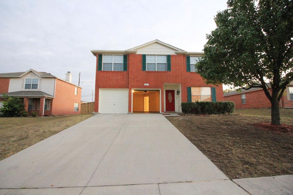 226 Tulane Dr, Glenn Heights, TX 75154
