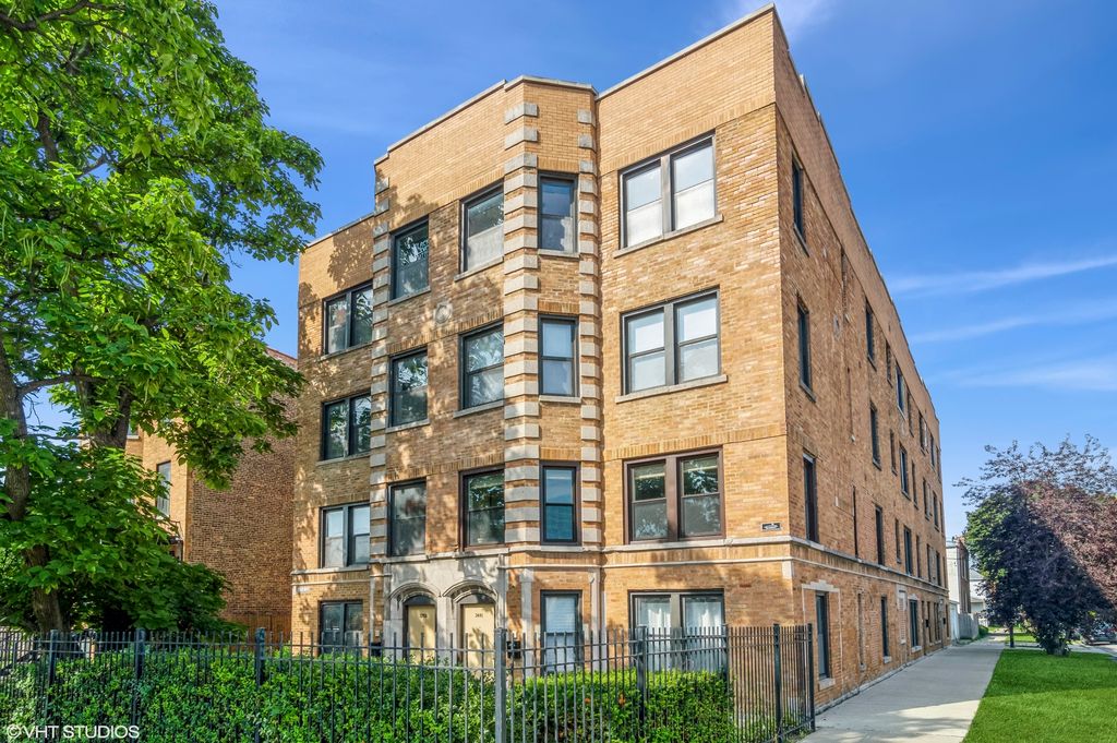 3754 N Bernard St #2C, Chicago, IL 60618
