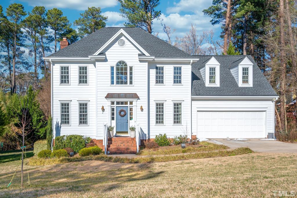 2 Saint Andrews Ct, Durham, NC 27707