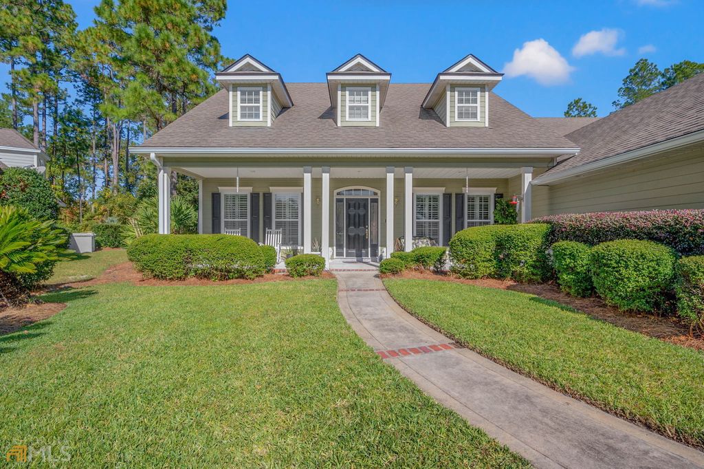 106 Bluebird Ct, Saint Marys, GA 31558
