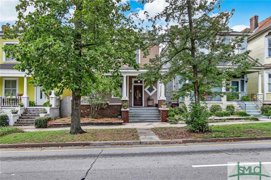 513 E Henry St, Savannah, GA 31401 - 3 Bed, 2 Bath Single-Family Home