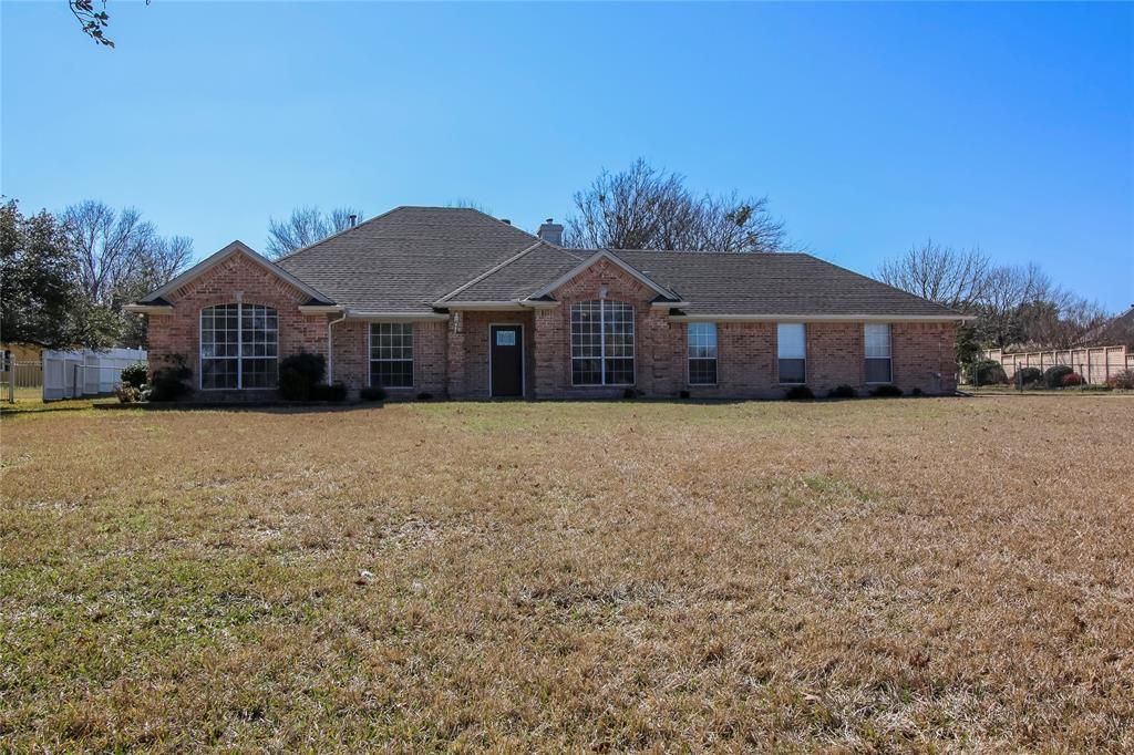 209 Valley Ranch Rd, Weatherford, TX 3 Bed, 2 Bath SingleFamily Home