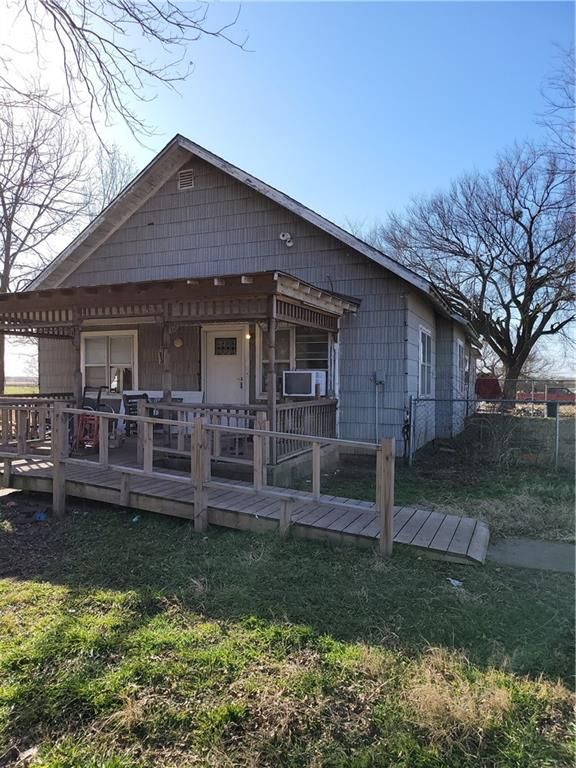17500 72nd St, Lexington, OK 73051