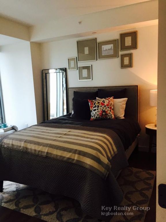 1377 Boylston St #707, Boston, MA 02215