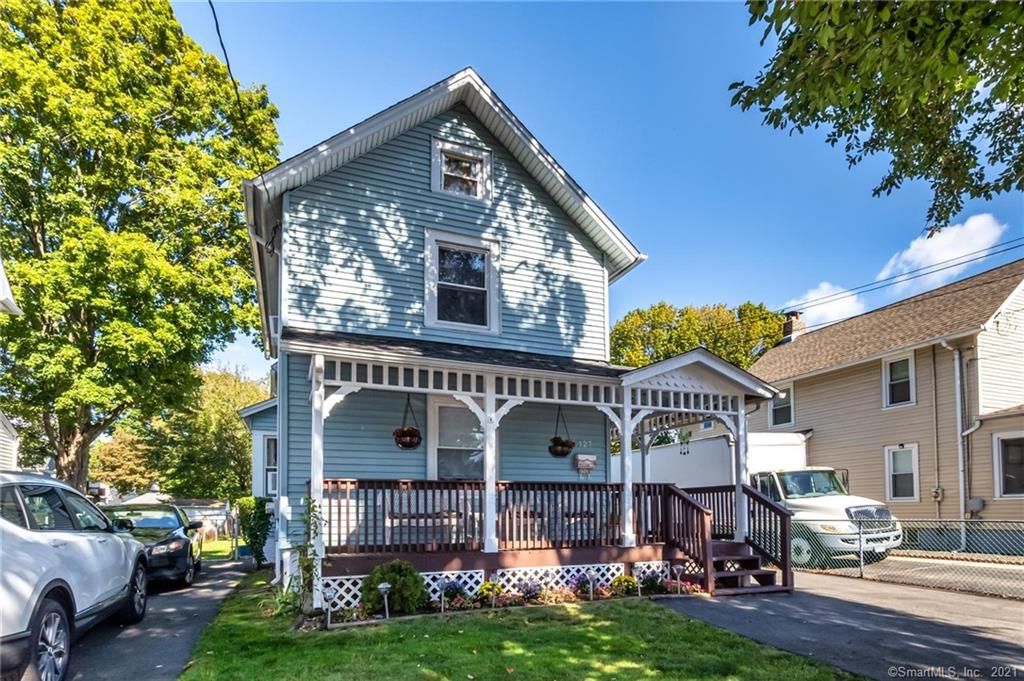 127 Richards St, West Haven, CT 06516