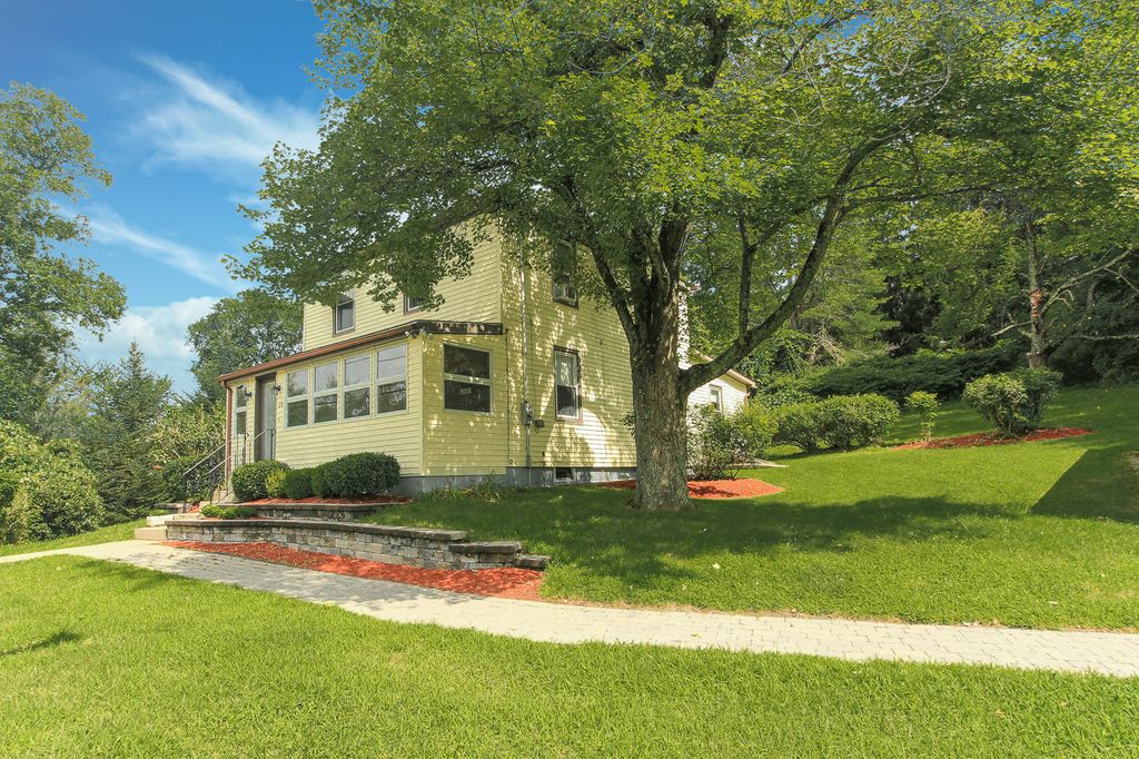 28 Ayers Village Rd, Methuen, MA 01844 Trulia