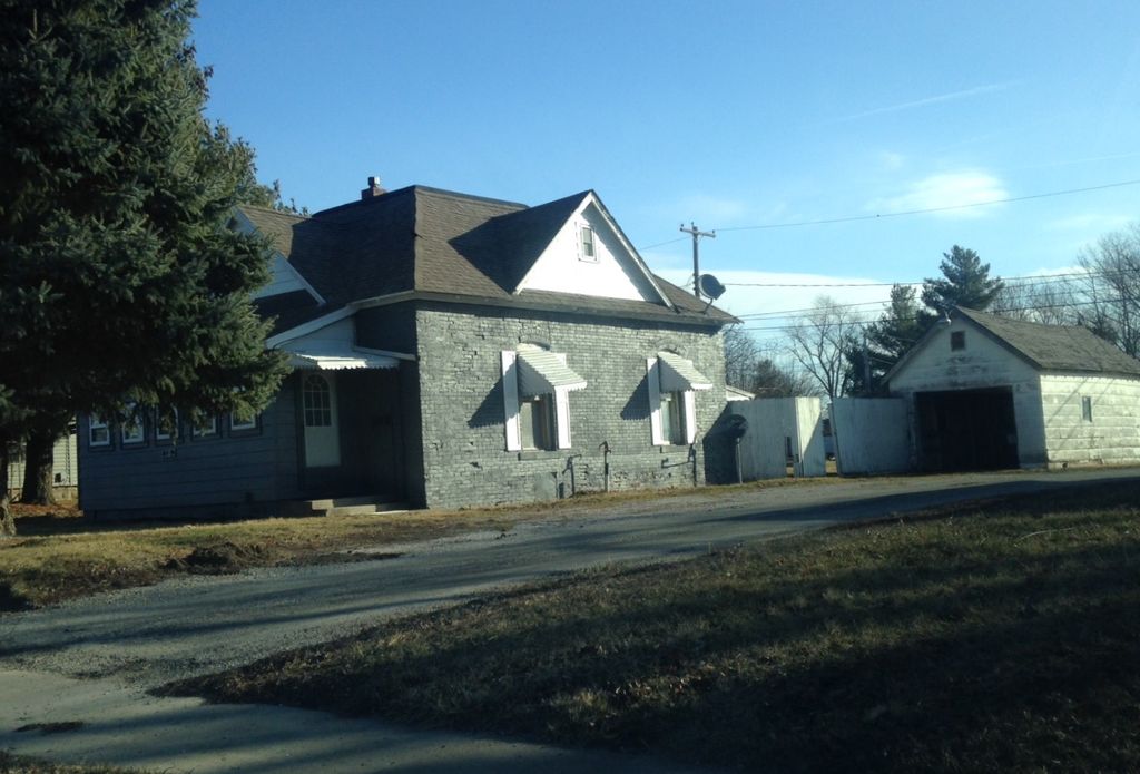 609 S Main St, IL 3 Bed, 1.5 Bath SingleFamily Home Trulia