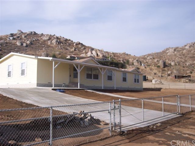 25415 Granite Valley Trl, Homeland, CA 92548