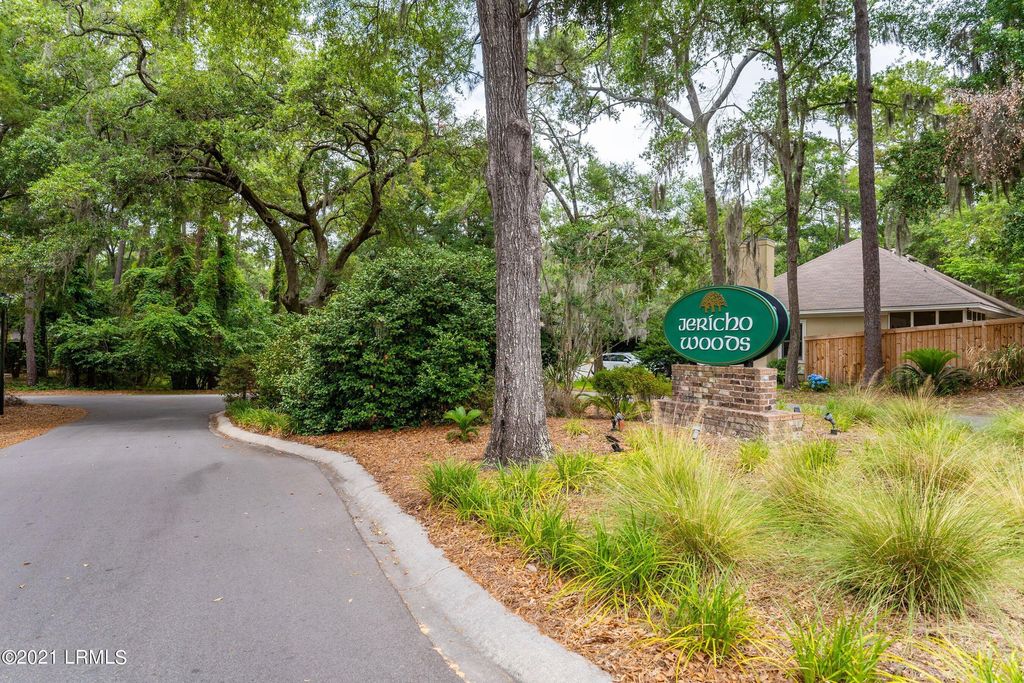 2605 Joshua Cir, Beaufort, SC 29902