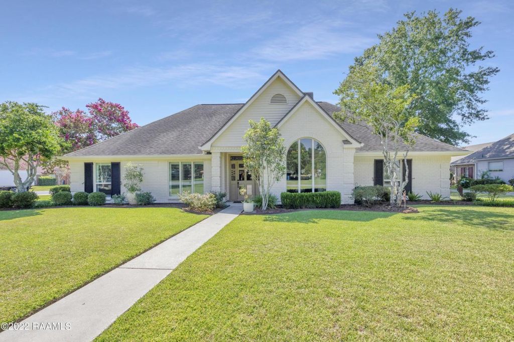 831 E Bayou Pkwy, Lafayette, LA 70508 Trulia