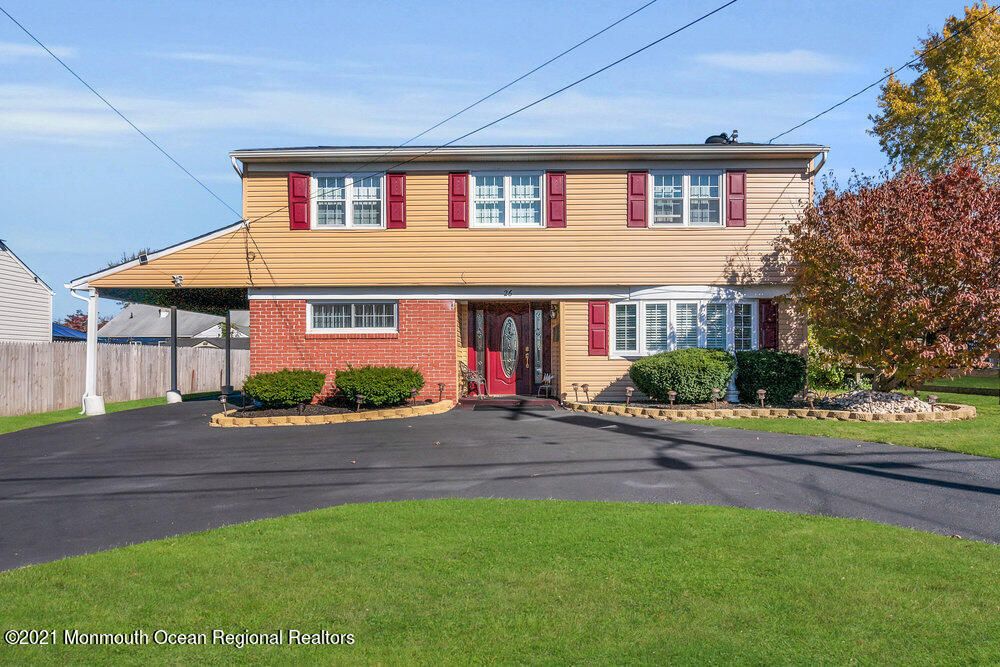 26 Orchard Dr, Old Bridge, NJ 08857