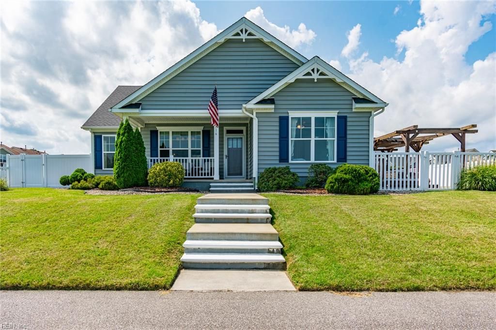 2716 Gaston Ln, Virginia Beach, VA 23456