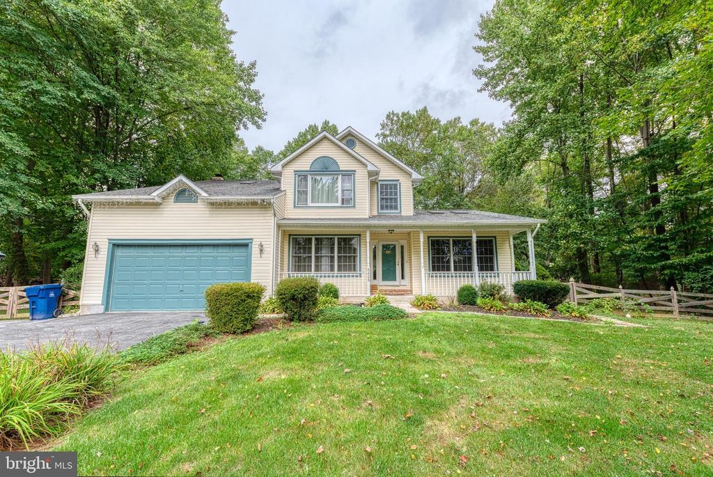 6426 Esquire Dr, Sykesville, MD 21784