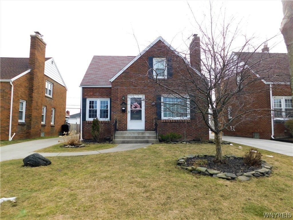 43 Fairmount Ave, Buffalo, NY 14223