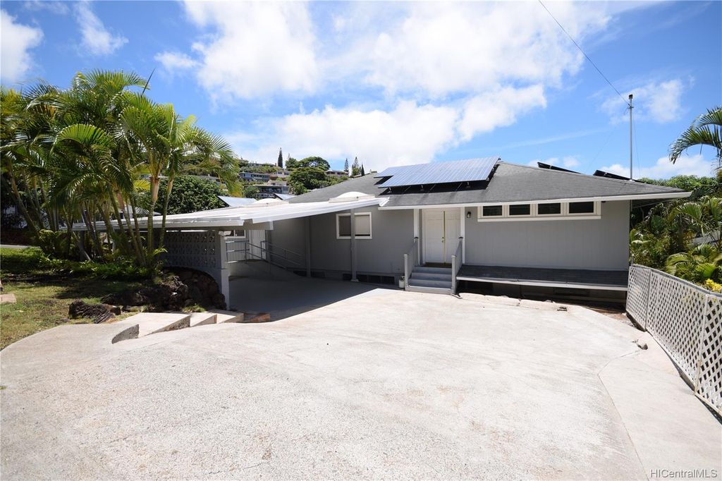4503 Sierra Dr, Honolulu, HI 96816
