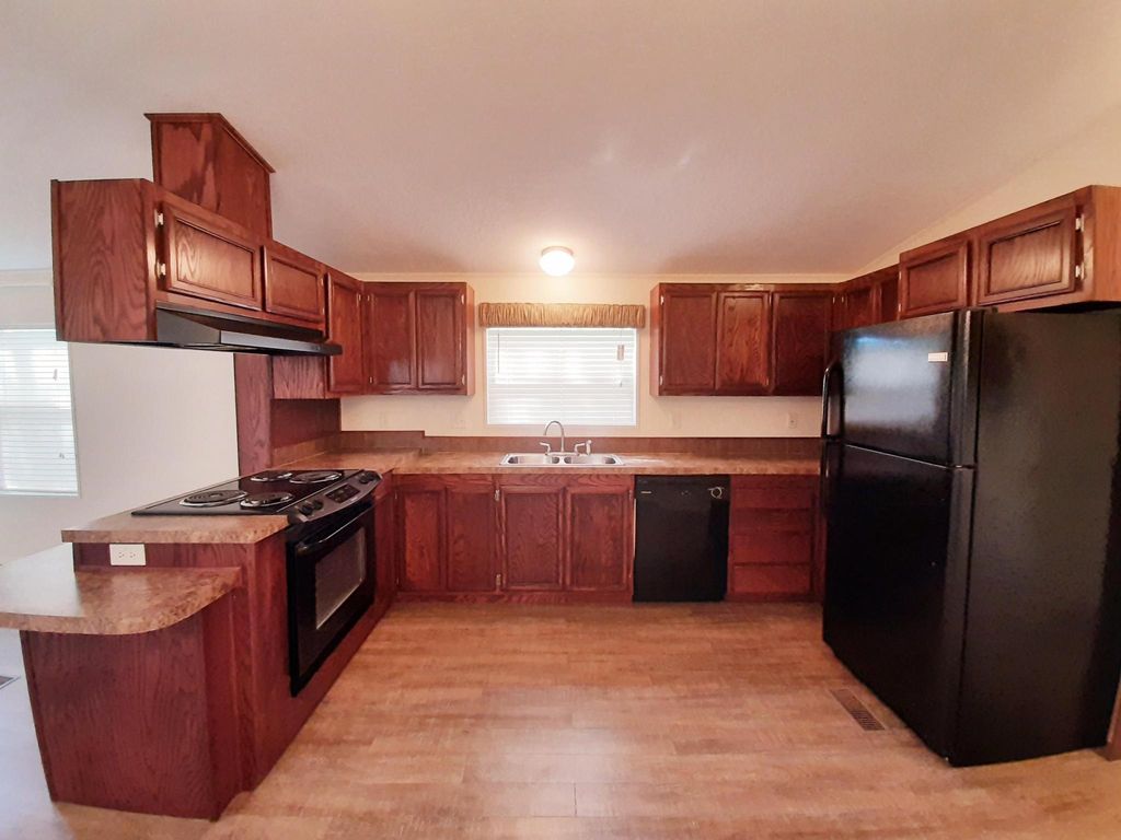 2910 Pat Booker Rd #84, Universal City, TX 78148
