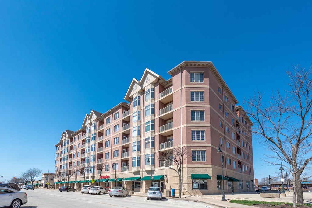 9670 Franklin Ave #501, Franklin Park, IL 60131