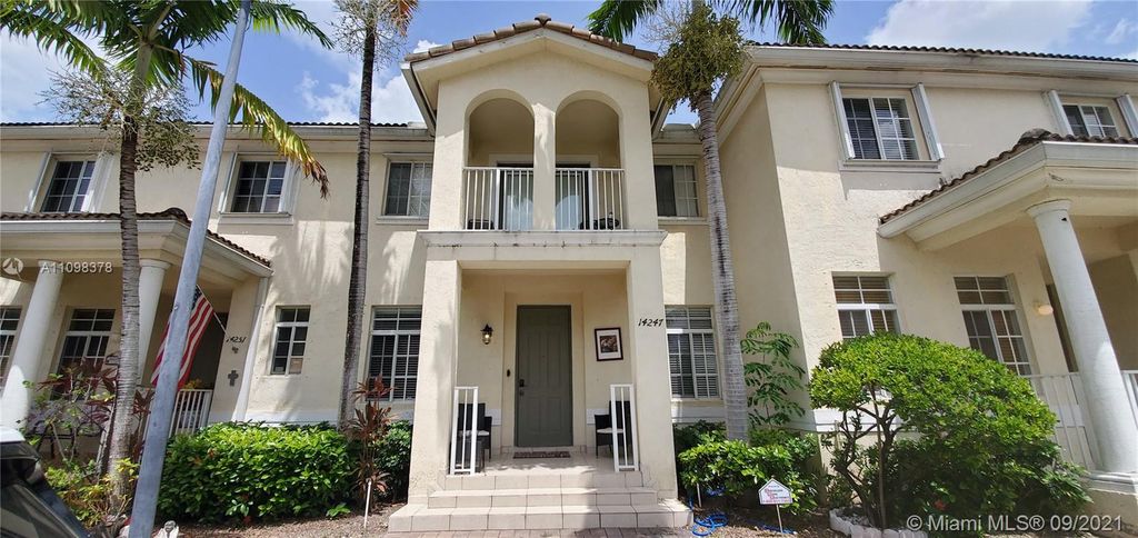 14247 SW 272nd Ln, Homestead, FL 33032