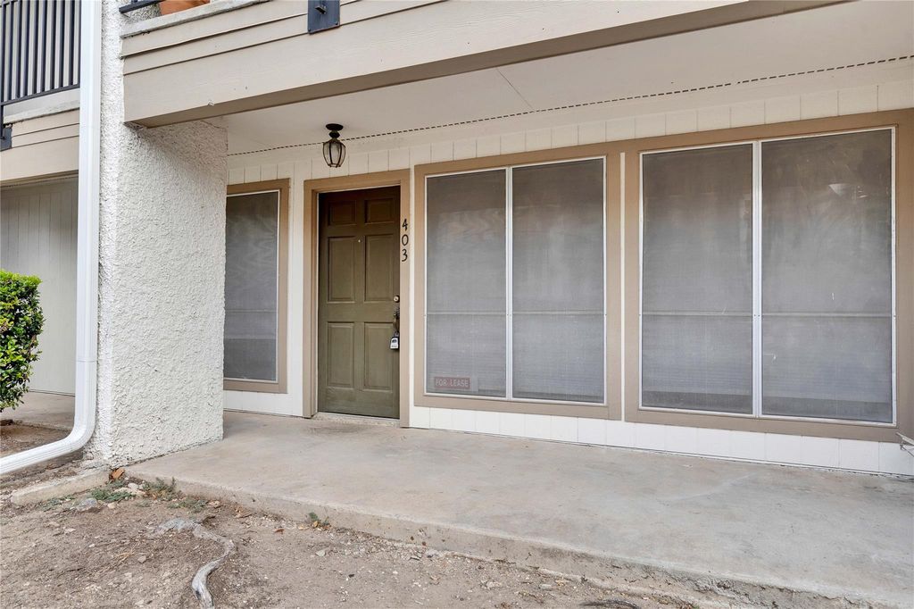 6910 Hart Ln #403, Austin, TX 78731